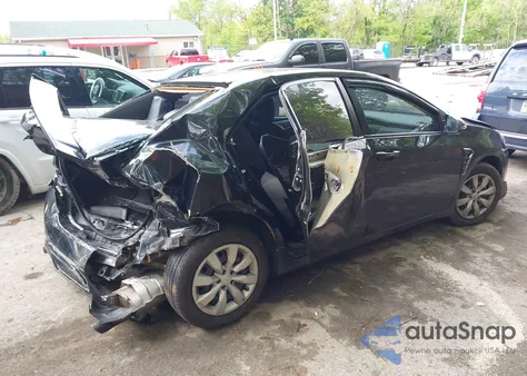 2015 Toyota Corolla L/Le/Le Pls/Prm/S/S Pls из США, поврежденный, VIN 2T1BURHE2FC455660